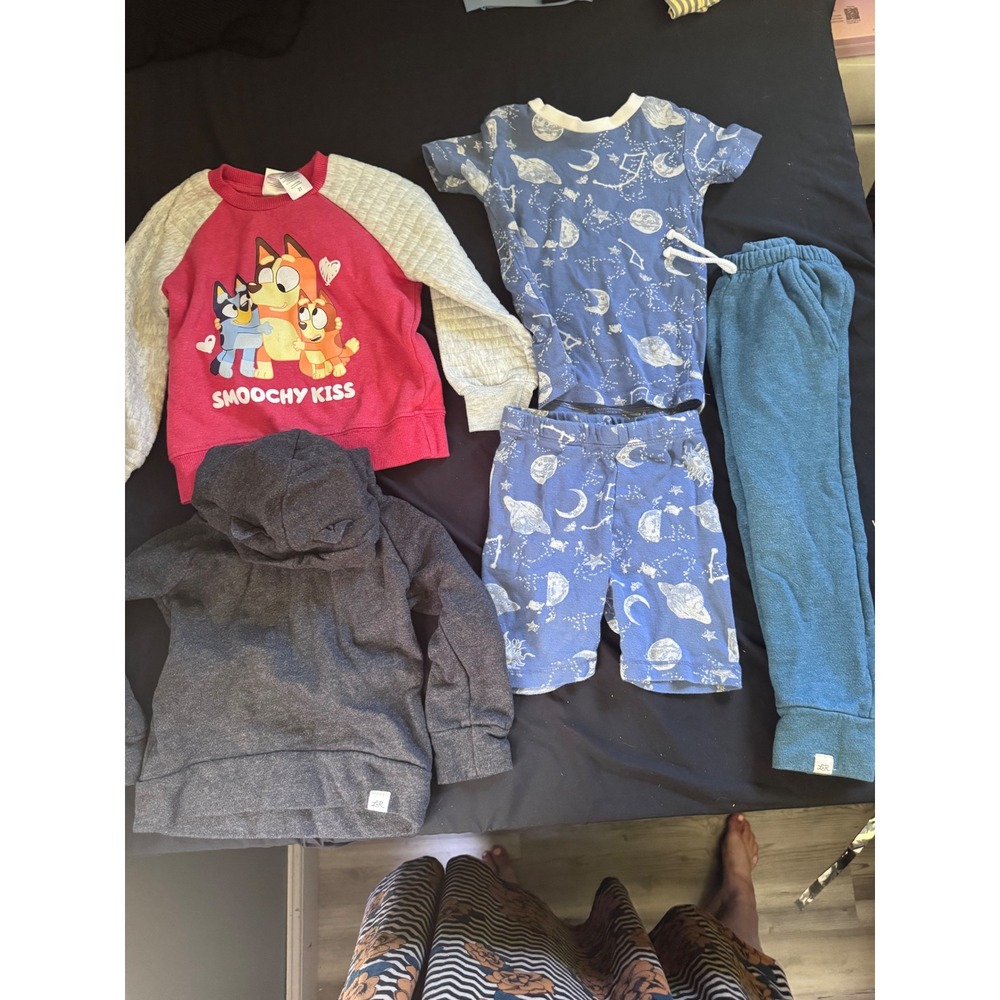 Toddler Boys 2T Clothes Bundle Bluey Burts Bees Lulu + Roo Pajamas Hoodie 5pc